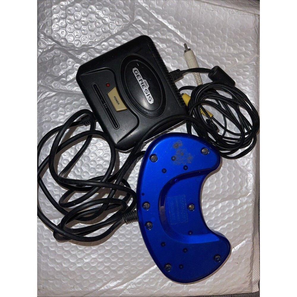 Sega Genesis Mini Console Radica 16 Bit Blue *Untested *No Battery Cover - Picture 2 of 2